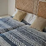 Ainara Luxury فيلة يوريت دي مار