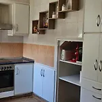 Ainara Luxury يوريت دي مار